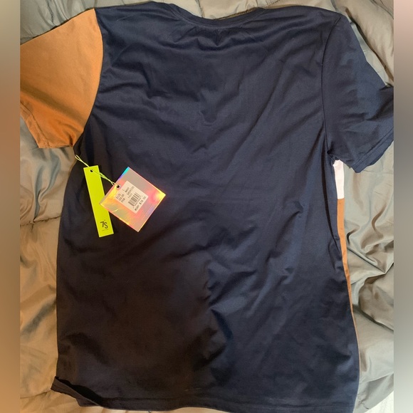 Seven Souls Fashion Trends Tee - Picture 2 of 3